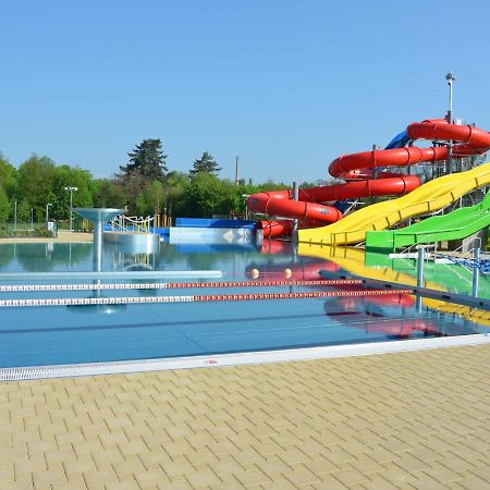 House With The Pool And Fenced Garden Villa Hnanice  Екстериор снимка